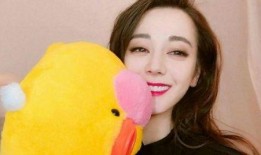 迪丽热巴老友爆料视频,揭秘明星背后的真实故事